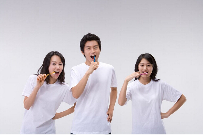 口腔护士和临床护士工资待遇有什么区别?就业